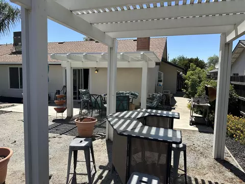 568 S Acacia Dr, Lemoore, CA 93245 photo 18