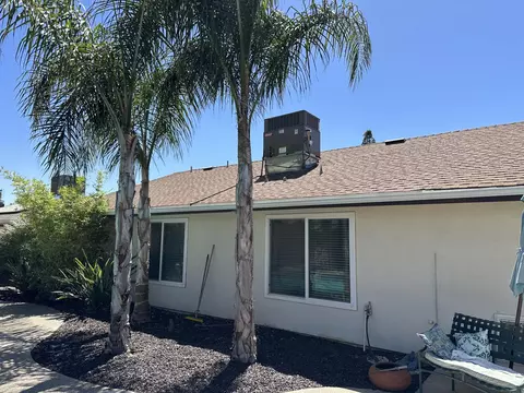 568 S Acacia Dr, Lemoore, CA 93245 photo 19