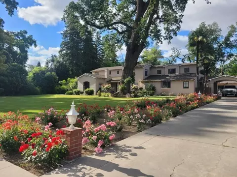 1409 W Beverly Dr, Visalia, CA 93277