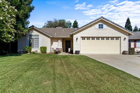 1434 N Verde Vista Ct, Visalia, CA 93291