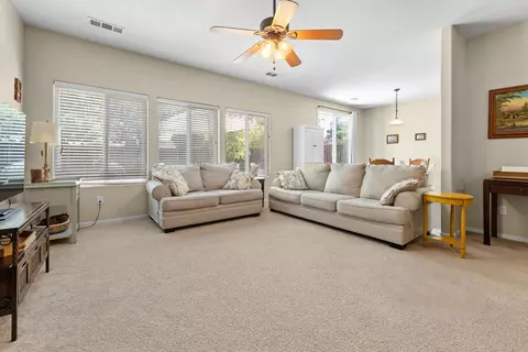 2346 E La Vida Ave, Visalia, CA 93292 photo 10