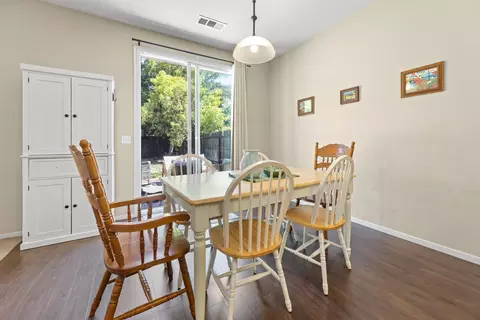 2346 E La Vida Ave, Visalia, CA 93292 photo 5