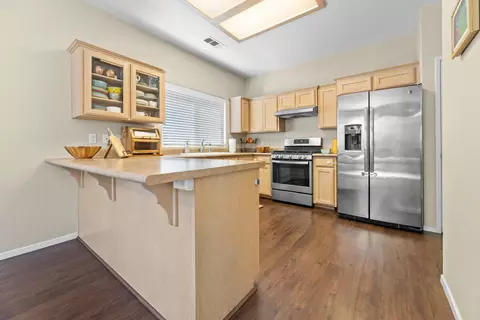 2346 E La Vida Ave, Visalia, CA 93292 photo 3