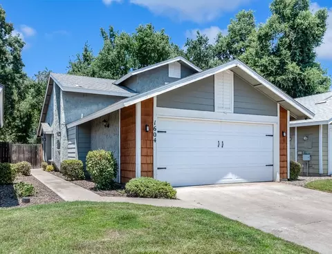 1604 E Sunnyview Ave, Visalia, CA 93292