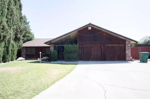 1580 Atkins Way, Porterville, CA 93257