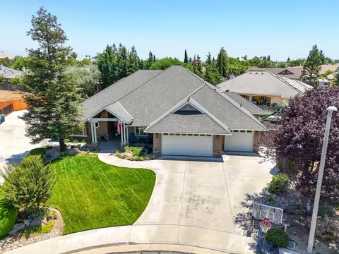 621 Dove Ct, Exeter, CA 93221 photo 2