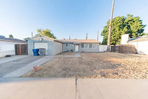 2245 E Donner Ave, Fresno, CA 93726