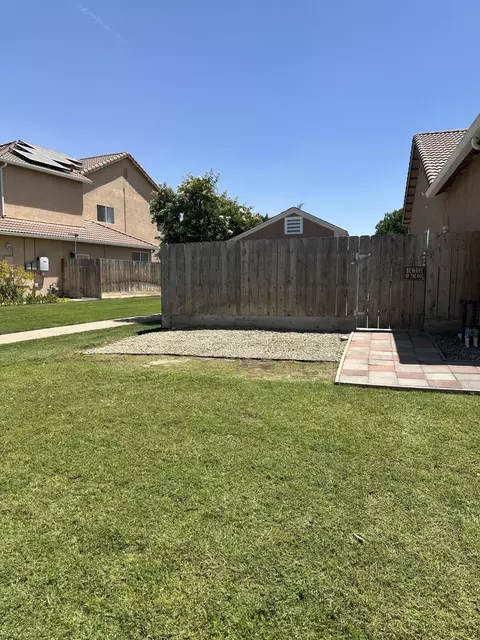 1259 Paradise Loop, Lemoore, CA 93245 photo 30