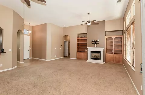 1259 Paradise Loop, Lemoore, CA 93245 photo 9