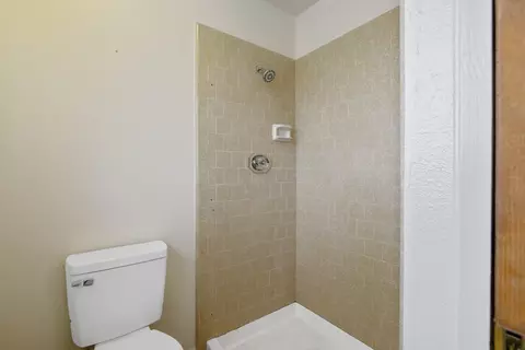 334 Cedar St, Hanford, CA 93230 photo 32