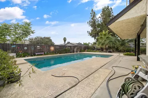 334 Cedar St, Hanford, CA 93230 photo 37