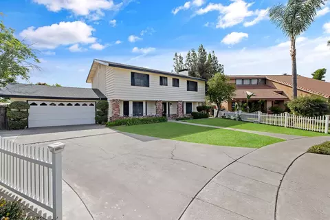 334 Cedar St, Hanford, CA 93230 photo 3