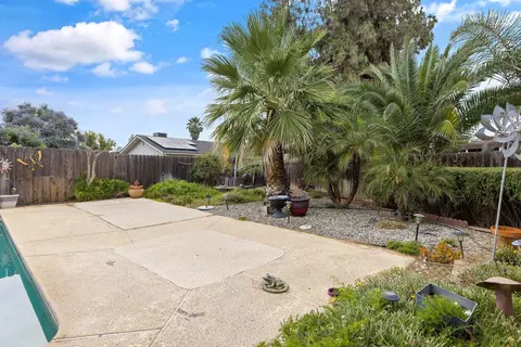 334 Cedar St, Hanford, CA 93230 photo 43