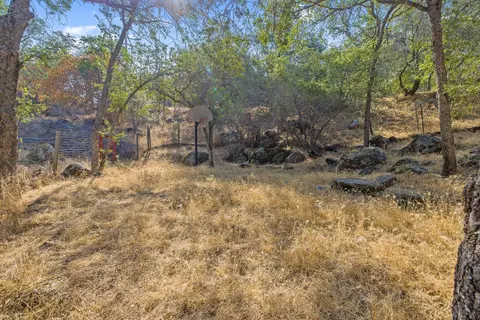 45287 Hammond Dr, Three Rivers, CA 93271 photo 42