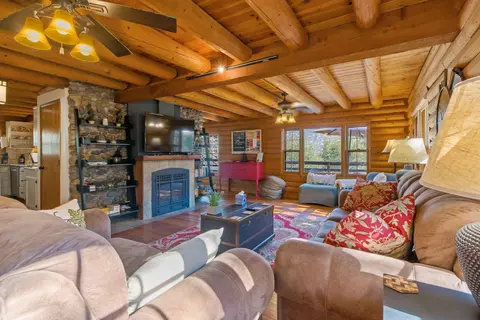 45287 Hammond Dr, Three Rivers, CA 93271 photo 12