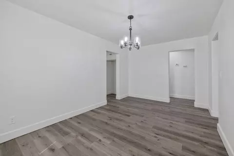 446 W Myrtle St, Hanford, CA 93230 photo 9