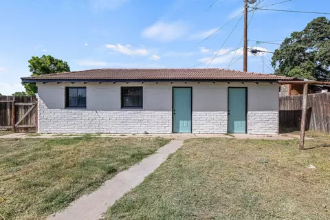 446 W Myrtle St, Hanford, CA 93230 photo 24
