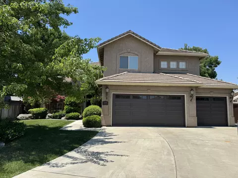 3003 S La Mesa Ct, Visalia, CA 93292