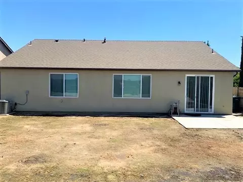 3220 Spring Sails Ave, Tulare, CA 93274 photo 15