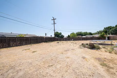 310 Spring Pl, Lemoore, CA 93245 photo 14