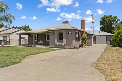 1482 E Kern Ave, Tulare, CA 93274