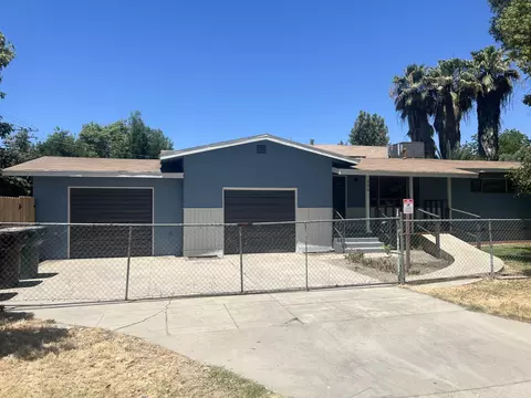 600 W San Joaquin Ave, Tulare, CA 93274