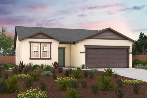 1864 W Graham St, Hanford, CA 93230