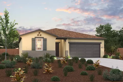 1425 S Tropics Pl, Hanford, CA 93230
