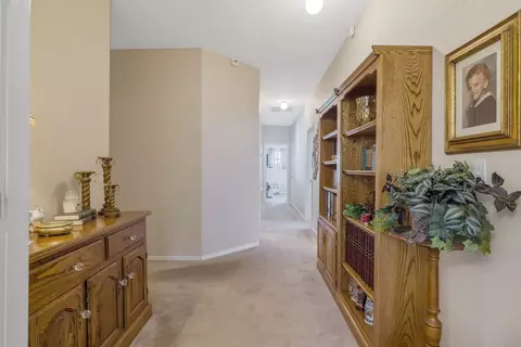 1041 Lords Ct, Lemoore, CA 93245 photo 18