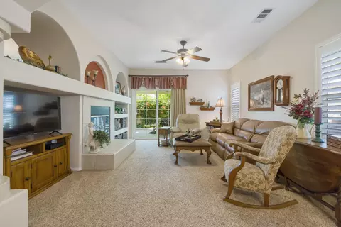1041 Lords Ct, Lemoore, CA 93245 photo 43