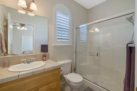 1041 Lords Ct, Lemoore, CA 93245 photo 27