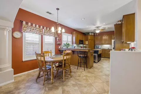 1041 Lords Ct, Lemoore, CA 93245 photo 34