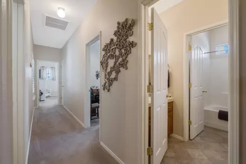 1041 Lords Ct, Lemoore, CA 93245 photo 19