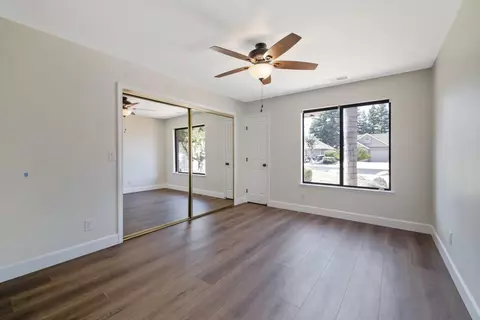 138 E Chestnut Ct, Visalia, CA 93277 photo 30