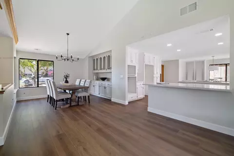 138 E Chestnut Ct, Visalia, CA 93277 photo 7