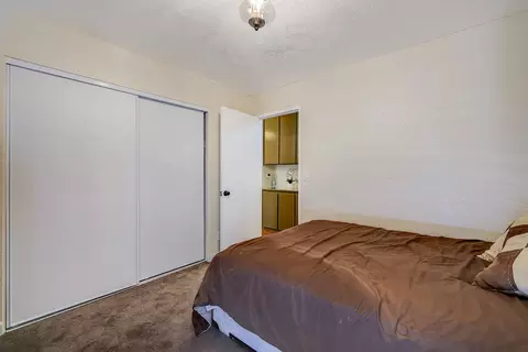 2413 E Sweet Ave, Visalia, CA 93292 photo 21