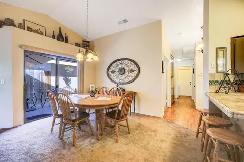 2413 E Sweet Ave, Visalia, CA 93292 photo 10