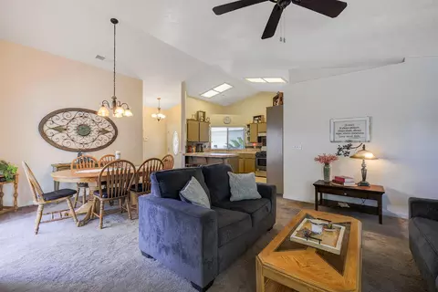 2413 E Sweet Ave, Visalia, CA 93292 photo 9