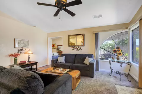 2413 E Sweet Ave, Visalia, CA 93292 photo 8