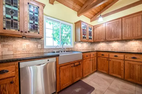 31399 Powell Dr, Exeter, CA 93221 photo 3