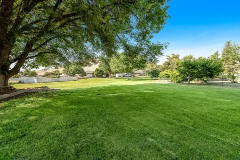 31399 Powell Dr, Exeter, CA 93221 photo 70