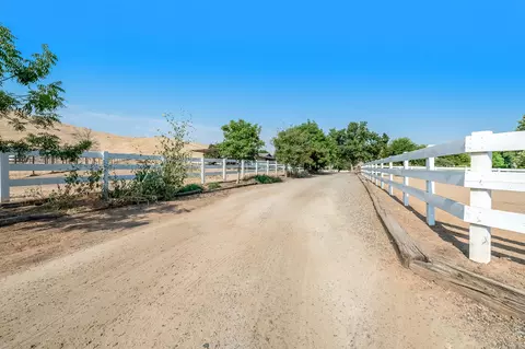 31399 Powell Dr, Exeter, CA 93221 photo 72