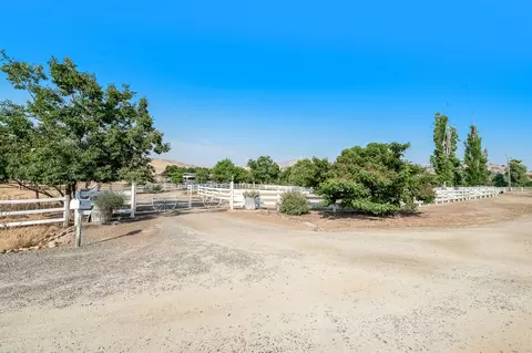 31399 Powell Dr, Exeter, CA 93221 photo 74