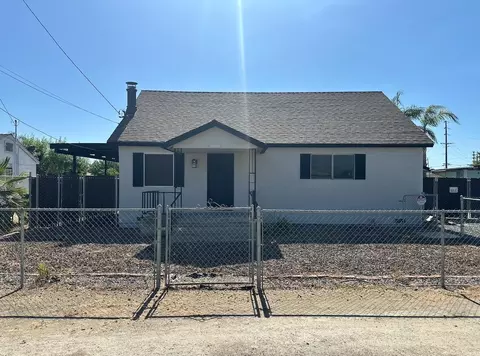 19563 Richardson Rd, Strathmore, CA 93267