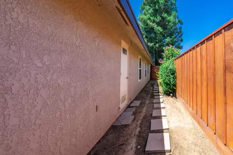 3163 Mckelvy Ave, Clovis, CA 93611 photo 43