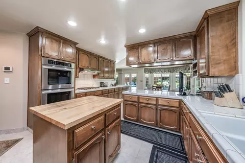 3163 Mckelvy Ave, Clovis, CA 93611 photo 9