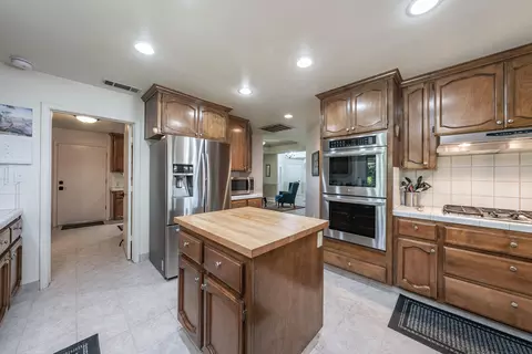 3163 Mckelvy Ave, Clovis, CA 93611 photo 10