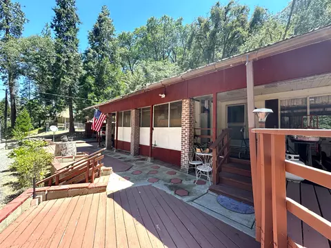 45181 Rainbow Dr, California Hot Springs, CA 93207