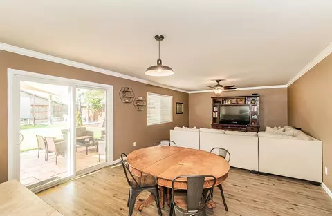 704 11th St, Sanger, CA 93657 photo 12