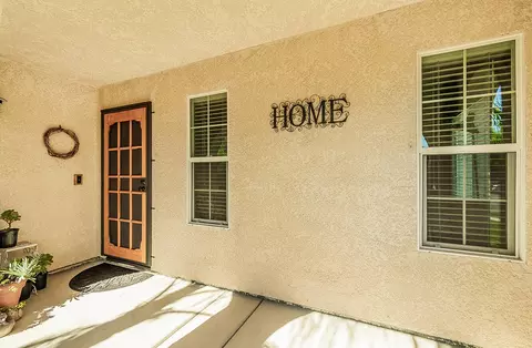 704 11th St, Sanger, CA 93657 photo 3